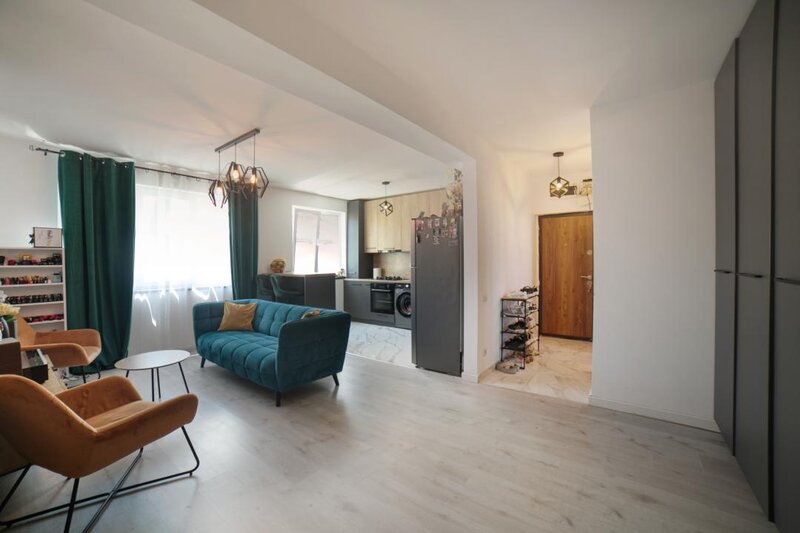 Apartament 3 camere Etaj 1 Bloc boutique Loc de parcare Ready to move in