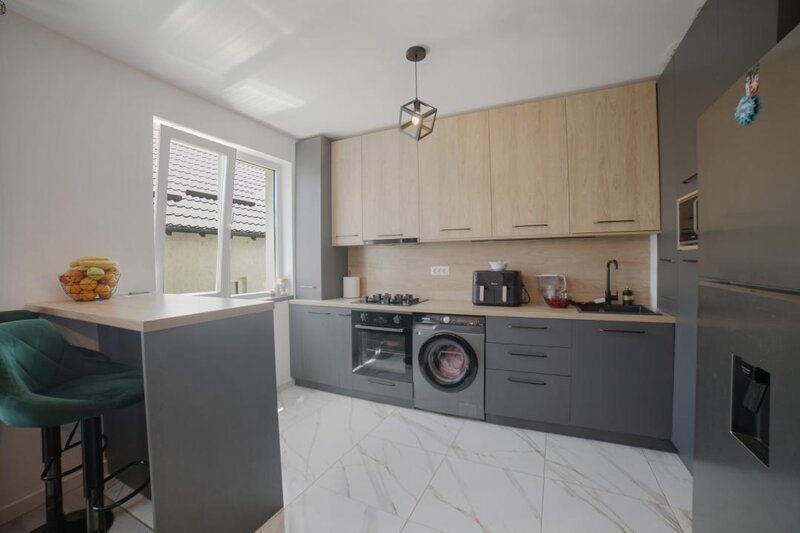 Apartament 3 camere Etaj 1 Bloc boutique Loc de parcare Ready to move in